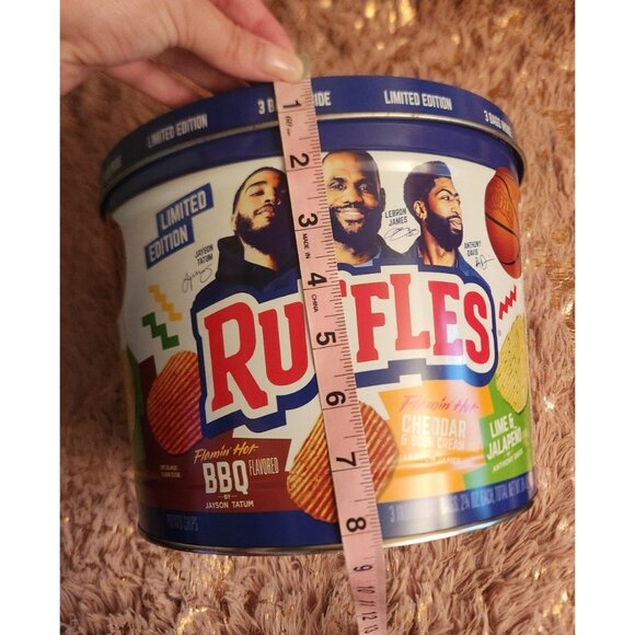 Ruffles Potato Chips Limited Edition Lebron & Anthony Tin - Picture 6 of 6